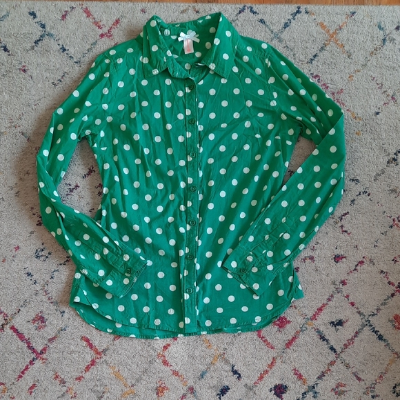 Tops - Downeast cotton button up polka dot green top small